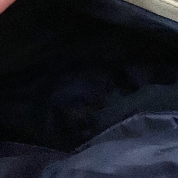 Tommy Hilfiger Shoulder Bag Crossbody Cream Color with Strap - Picture 9 of 12